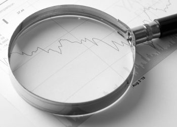 Stock market analysis with a magnifying glass